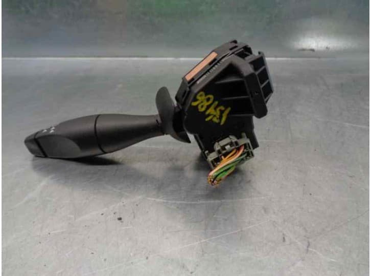 Recambio de mando limpia para ford fusion (ju_) 1.4 tdci referencia OEM IAM 6S6T17A553AA 2