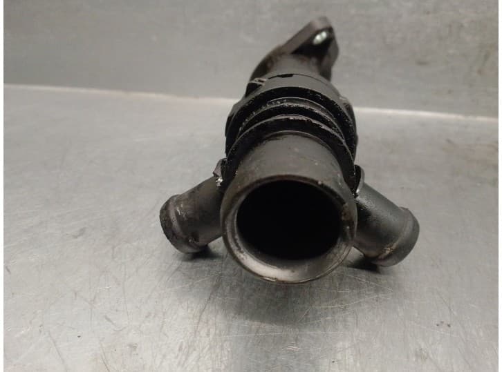 Recambio de tubo para audi a4 b8 (8k2) 2.0 tdi referencia OEM IAM 8K0122293B 8K0122293B 2