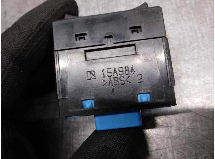Recambio de interruptor para lexus is ii (_e2_) 250 (gse20) referencia OEM IAM 8409153010 3