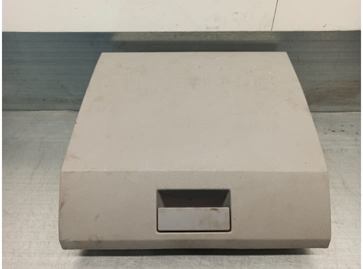 Recambio de guantera para dodge caliber 2.0 referencia OEM IAM 62071290309A 1ED80BDAAA