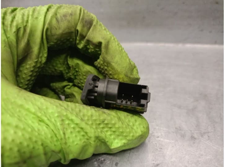 Recambio de interruptor para audi q7 (4lb) 3.0 tdi quattro referencia OEM IAM 4L1927451 3