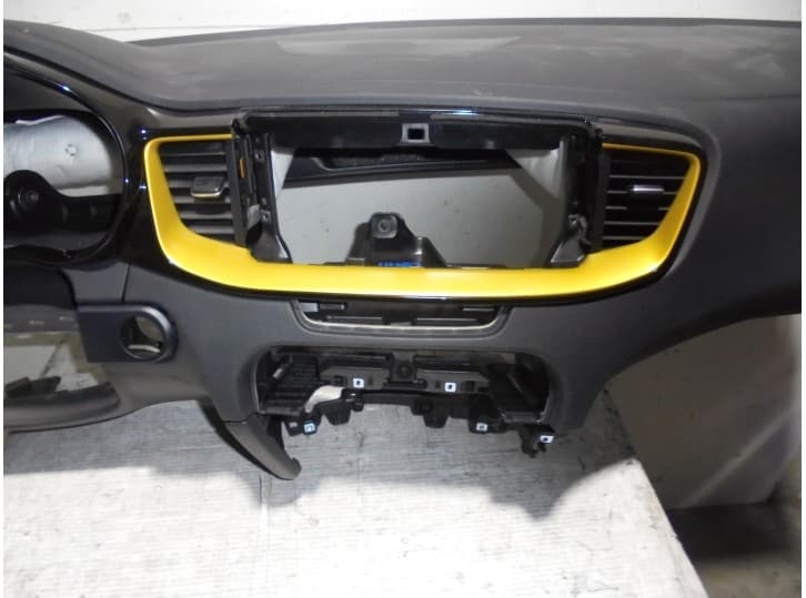 Recambio de salpicadero para kia xceed (cd) 1.4 t-gdi referencia OEM IAM  DE PIEL NEGRA 4