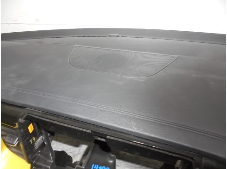 Recambio de salpicadero para kia xceed (cd) 1.4 t-gdi referencia OEM IAM  DE PIEL NEGRA 5