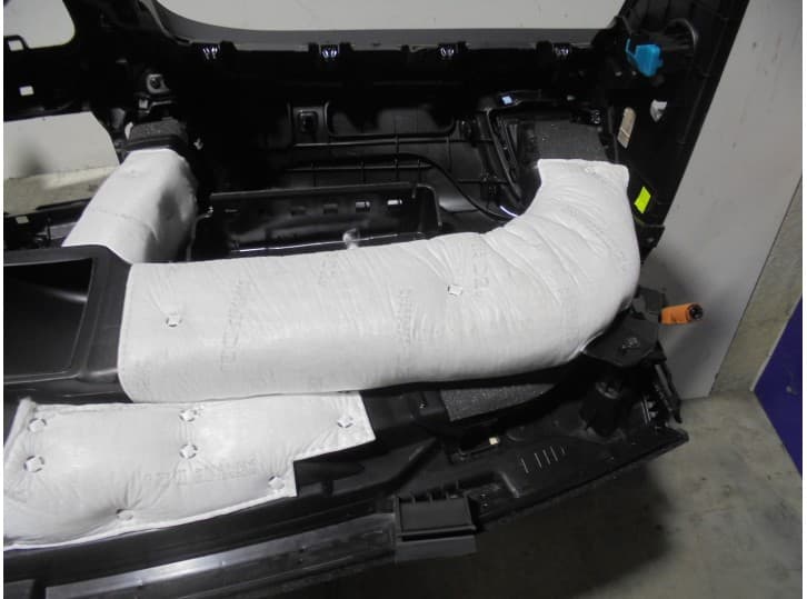 Recambio de salpicadero para kia xceed (cd) 1.4 t-gdi referencia OEM IAM  DE PIEL NEGRA 11