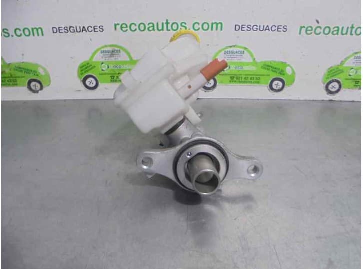 Recambio de bomba freno para citroën c3 iii (sx) 1.2 thp 110 referencia OEM IAM 32069745 3
