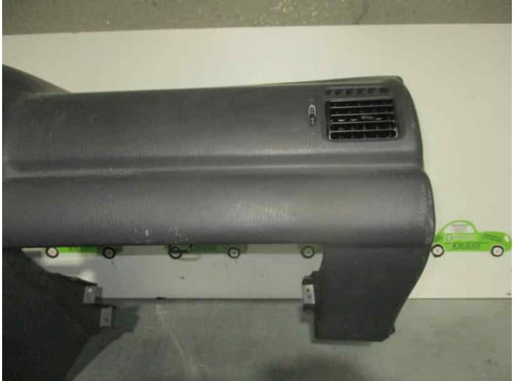 Recambio de salpicadero para mazda 323 p v (ba) 1.5 16v referencia OEM IAM  GRIS OSCURO 4