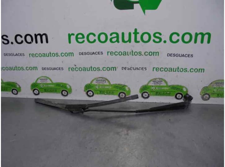 Recambio de brazo limpia trasero para tata safari (42_fd) 2.0 tdi referencia OEM IAM