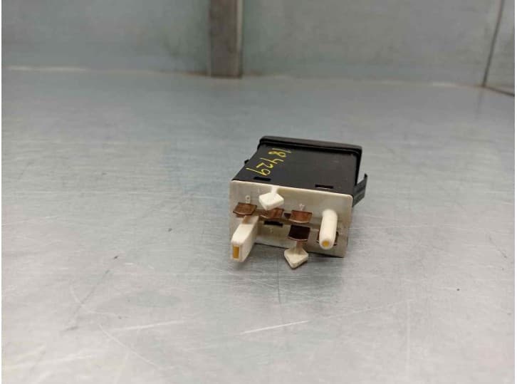 Recambio de interruptor para audi a4 b5 avant (8d5) 1.9 tdi referencia OEM IAM 4D0941535 3