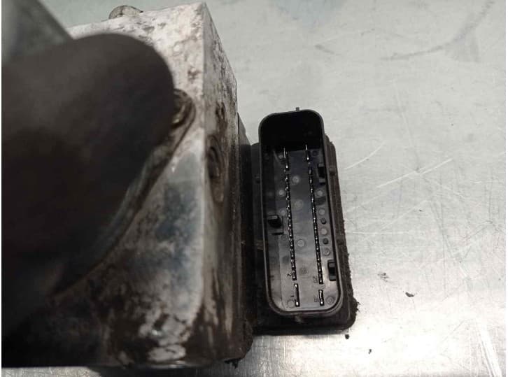 Recambio de abs para mini mini (r56) cooper d referencia OEM IAM 6785682 54084990A TRW 5