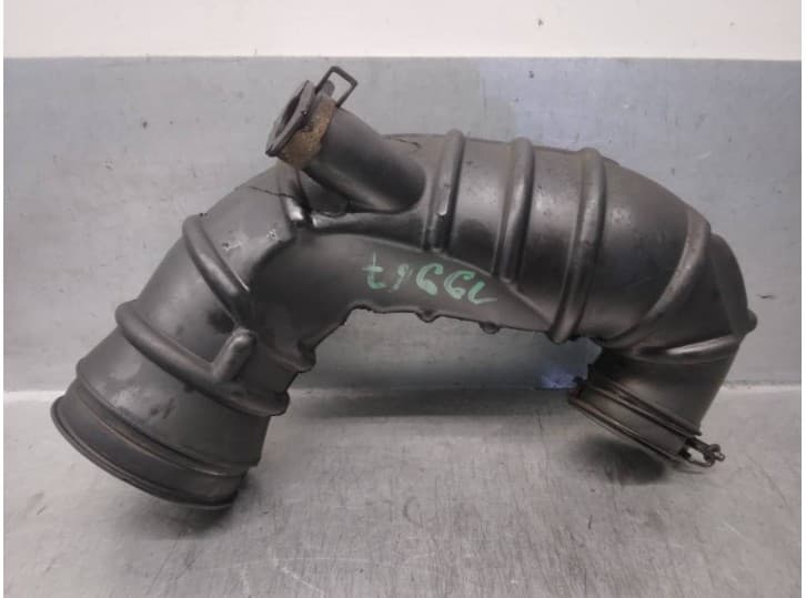 Recambio de tubo para hyundai matrix (fc) 1.5 crdi vgt referencia OEM IAM 2813917700 2