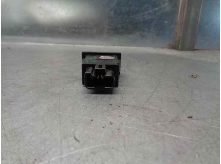 Recambio de mando para toyota avensis sedán (_t25_) 1.8 (zzt251_) referencia OEM IAM 156795 2
