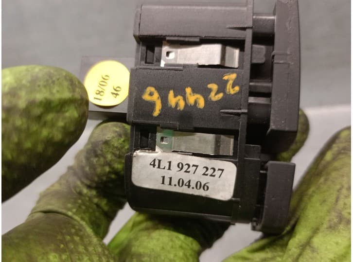 Recambio de interruptor para audi q7 (4lb) 3.0 tdi quattro referencia OEM IAM 4L1927227 4