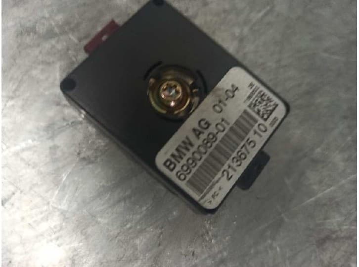 Recambio de antena para bmw x3 (e83) 3.0 d referencia OEM IAM 699008901 21367510 2
