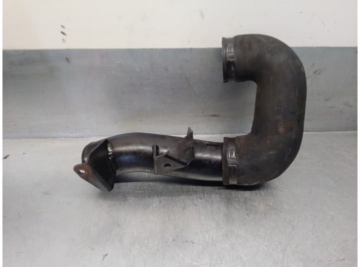 Recambio de tubo para nissan cabstar e (tl_, vl_) 28.10, 32.10 referencia OEM IAM 165769X211 2