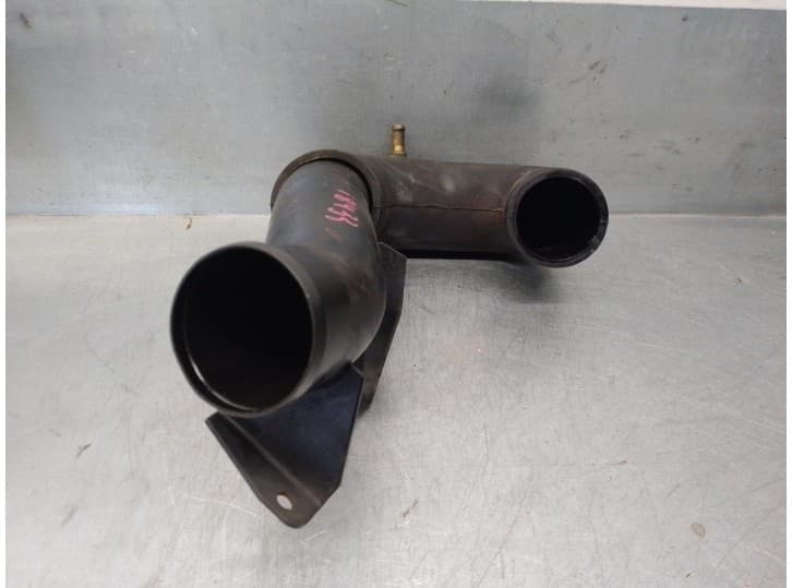 Recambio de tubo para nissan cabstar e (tl_, vl_) 28.10, 32.10 referencia OEM IAM 165769X211 3