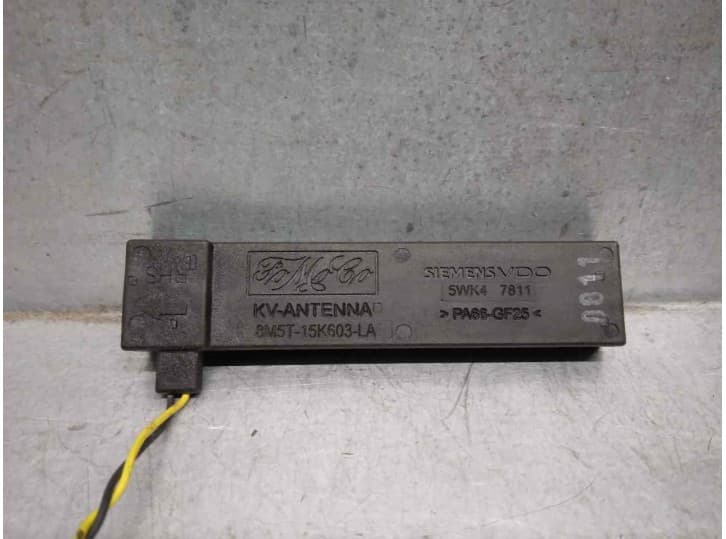 Recambio de antena para ford kuga i 2.0 tdci referencia OEM IAM 8M5T15K603LA