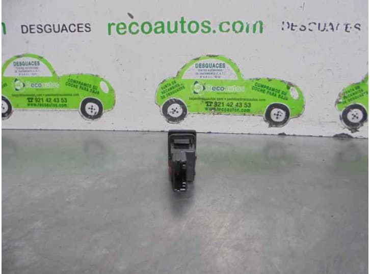 Recambio de mando para toyota auris (_e15_) 1.4 d-4d (nde150_) referencia OEM IAM 773060D120 2