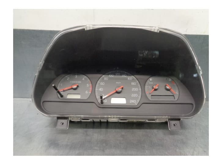 Recambio de cuadro instrumentos para volvo s40 i (644) 1.9 di referencia OEM IAM 30638545 2