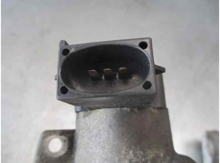 Recambio de caja mariposa para ford escort berlina 1.6 cat-u referencia OEM IAM 958FZA 10