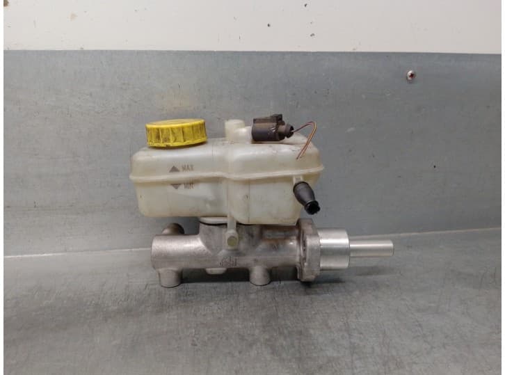 Recambio de bomba freno para seat ibiza iii (6l1) 1.4 tdi referencia OEM IAM 6Q0611301A 3