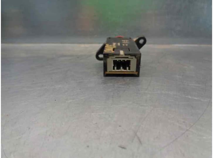 Recambio de warning para mazda mx-3 (ec) 1.6 i referencia OEM IAM EA70664H0 EA70664H0 2