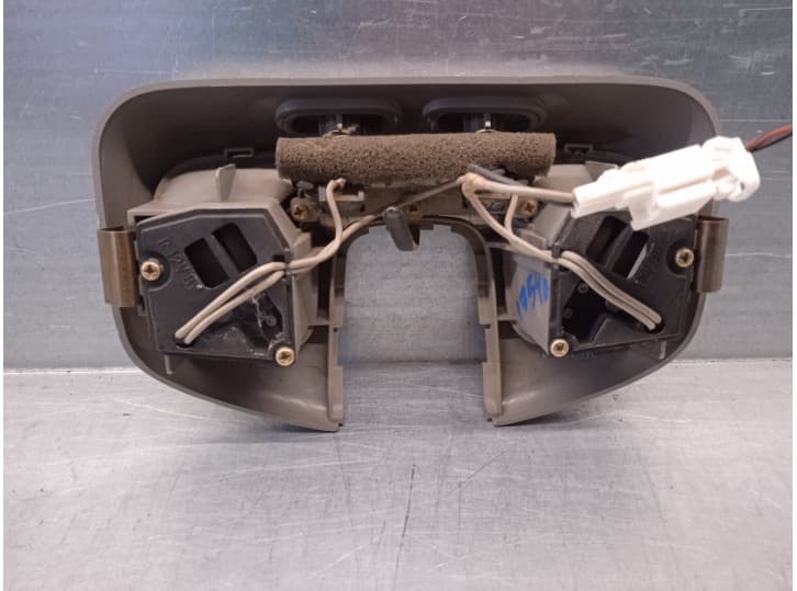 Recambio de luz interior para nissan pick up (d22) 2.5 di referencia OEM IAM 264302S410 2