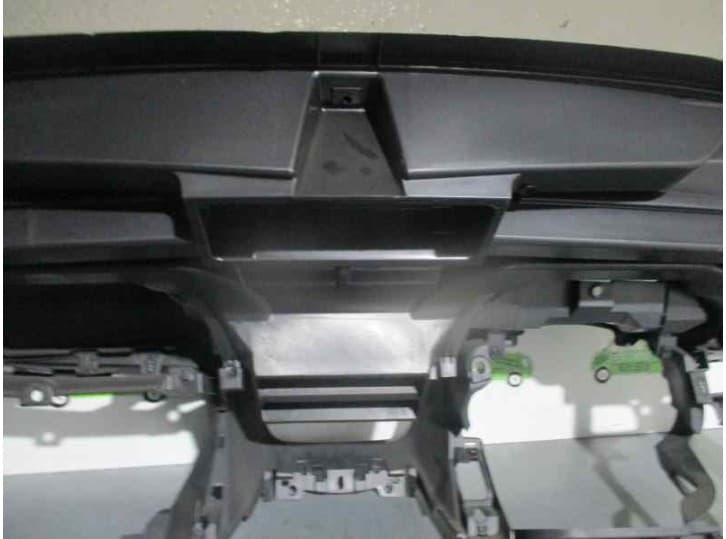 Recambio de salpicadero para peugeot bipper (aa_) 1.4 hdi referencia OEM IAM  GRIS Y NEGRO 8