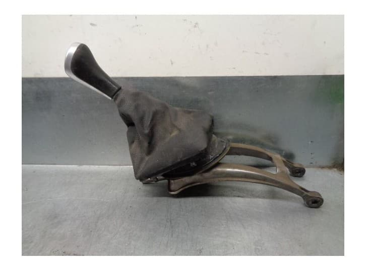 Recambio de palanca cambio para bmw x3 (e83) 2.0 sd referencia OEM IAM 25113448340 138074