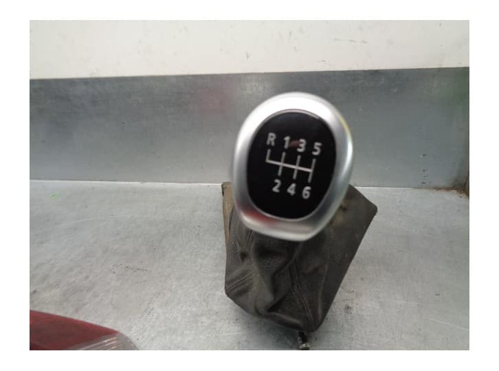 Recambio de palanca cambio para bmw x3 (e83) 2.0 sd referencia OEM IAM 25113448340 138074 4