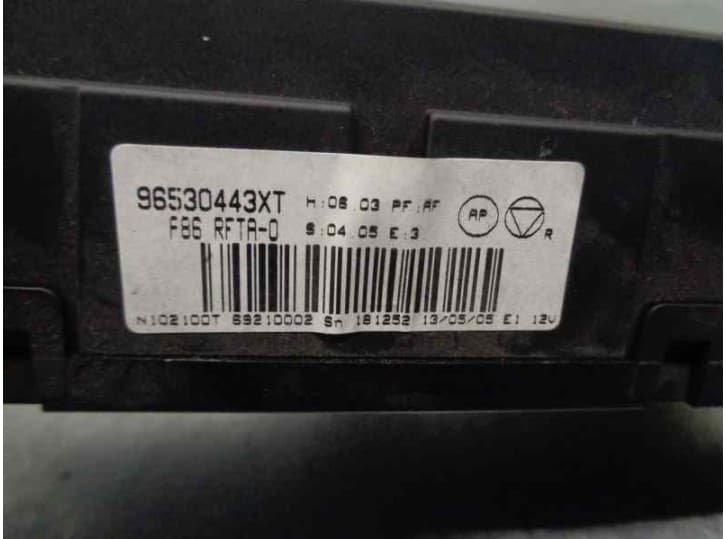 Recambio de mando climatizador para peugeot 1007 (km_) 1.4 referencia OEM IAM 96530443XT 3