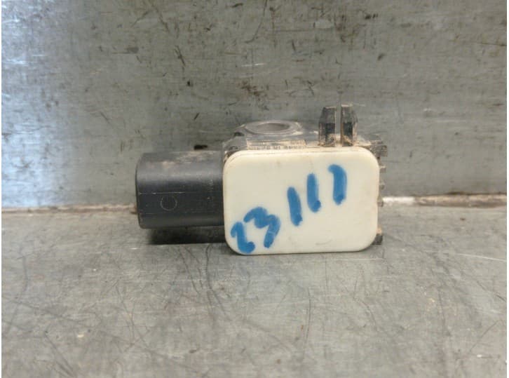 Recambio de sensor impacto para volvo xc70 ii (136) d4 awd referencia OEM IAM 31264395