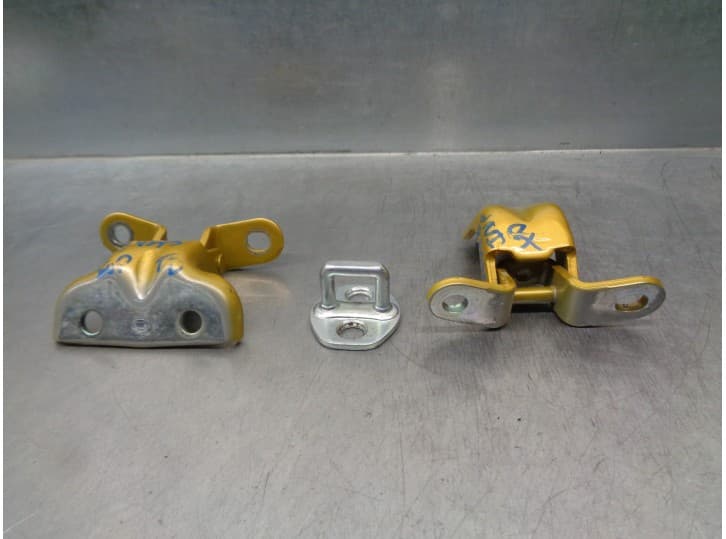 Recambio de bisagra puerta para kia xceed (cd) 1.4 t-gdi referencia OEM IAM 793102V000