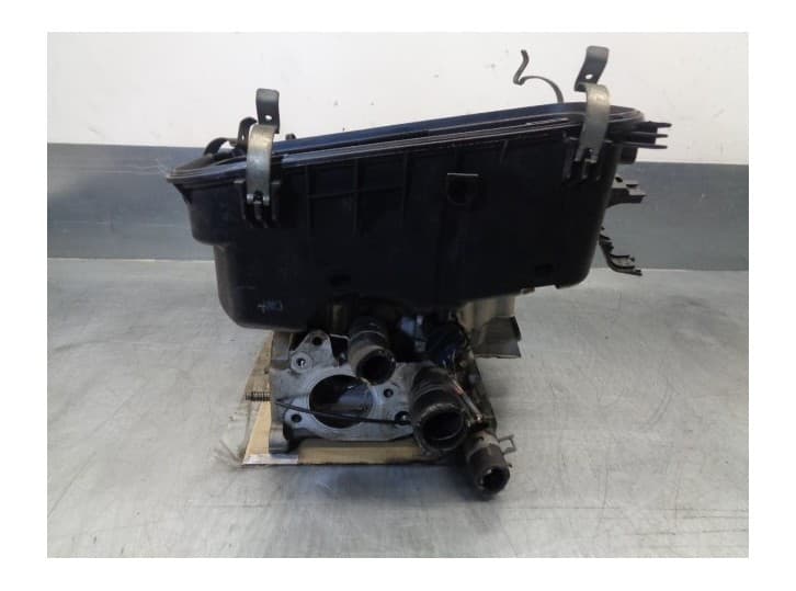 Recambio de culata para toyota aygo (_b1_) 1.0 (kgb10_) referencia OEM IAM 111010Q010 4