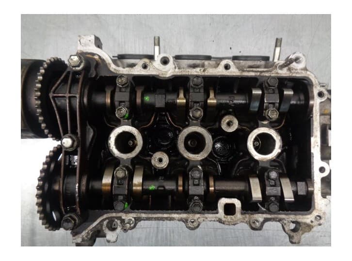 Recambio de culata para toyota aygo (_b1_) 1.0 (kgb10_) referencia OEM IAM 111010Q010 7