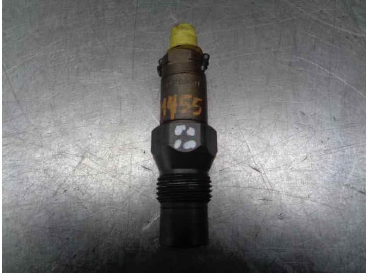Recambio de inyector para ford mondeo i (gbp) 1.8 td referencia OEM IAM LCR6705601E  LUCAS