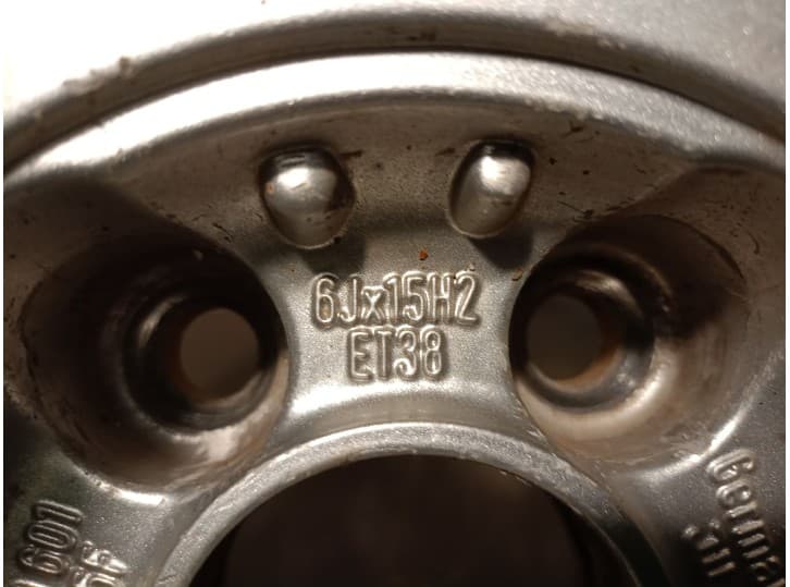 Recambio de llanta para audi a3 (8l1) 1.8 t referencia OEM IAM 8L0601025F R156JX15H2ET38 3