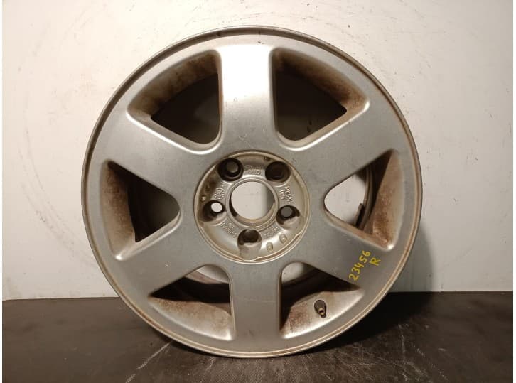 Recambio de llanta para audi a3 (8l1) 1.8 t referencia OEM IAM 8L0601025F R156JX15H2ET38