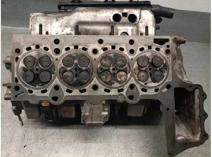 Recambio de culata para bmw 3 (e90) 320 d referencia OEM IAM 7781211 11127806058 8