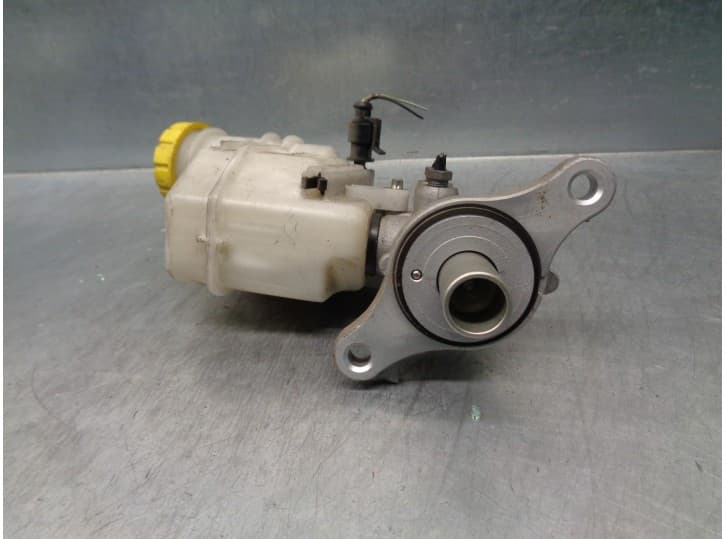 Recambio de bomba freno para fiat 500 (312_) 1.2 (312axa1a) referencia OEM IAM 77364659 3