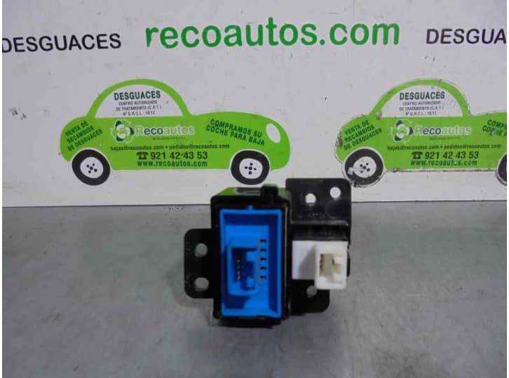 Recambio de interruptor para lexus is ii (_e2_) 220d (ale20) referencia OEM IAM 5543853040 2