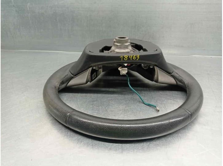 Recambio de volante para toyota verso (_r2_) 2.0 d-4d (aur20_) referencia OEM IAM 451000F220 3