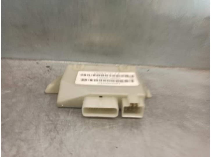 Recambio de centralita cierre para chrysler voyager (rg) 2.5 crd cat referencia OEM IAM