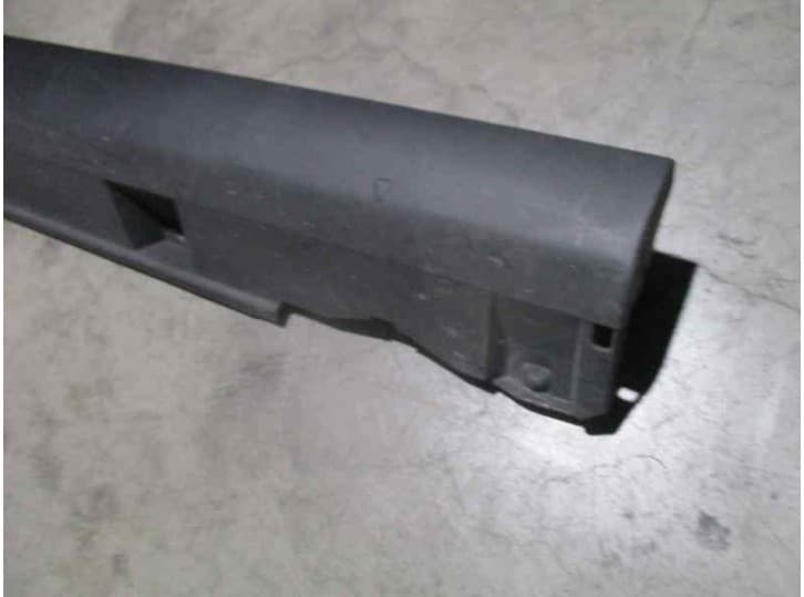 Recambio de faldon lateral para ford focus iii 1.0 ecoboost referencia OEM IAM 3