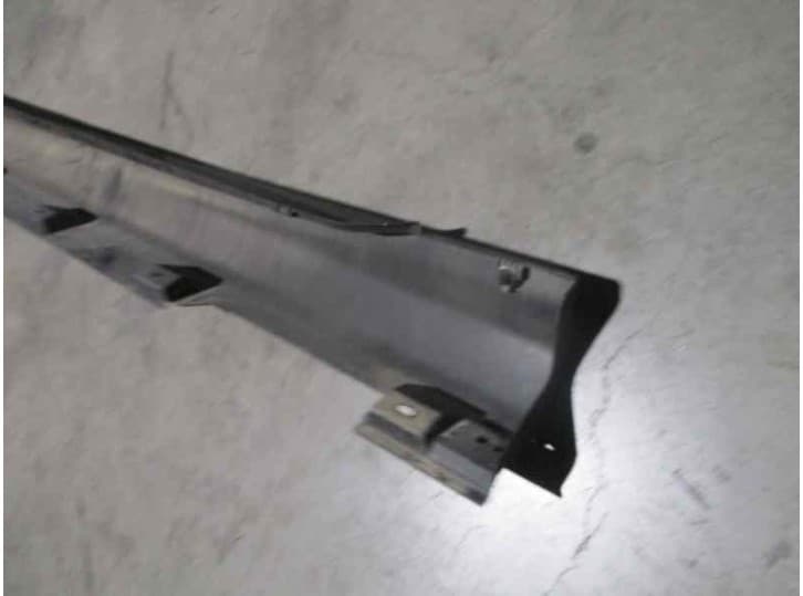 Recambio de faldon lateral para ford focus iii 1.0 ecoboost referencia OEM IAM 6