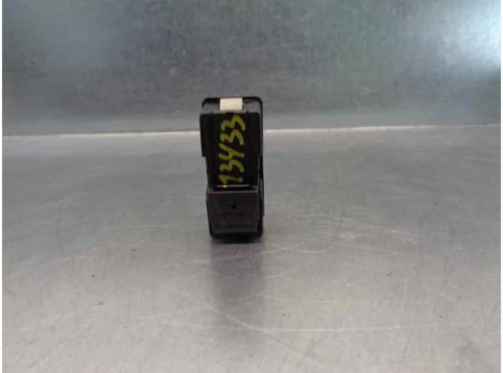 Recambio de mando techo solar para bmw 3 (e46) 320 d referencia OEM IAM 61318352182 2
