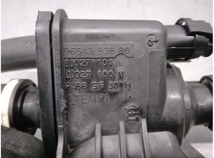 Recambio de termostato para ford fiesta v van 1.4 tdci referencia OEM IAM 9654393880 5