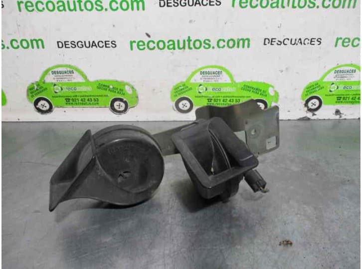 Recambio de claxon para bmw 5 (e60) 520 d referencia OEM IAM 6935709
