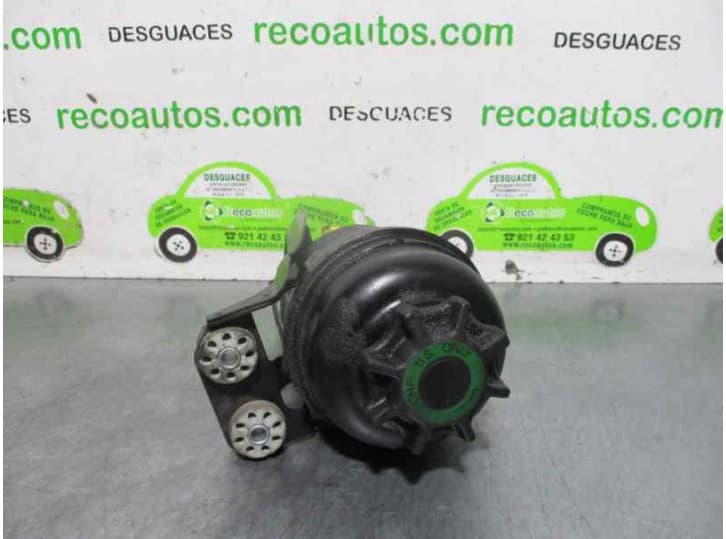 Recambio de deposito servo para bmw 5 (e60) 520 d referencia OEM IAM 32411097164 2