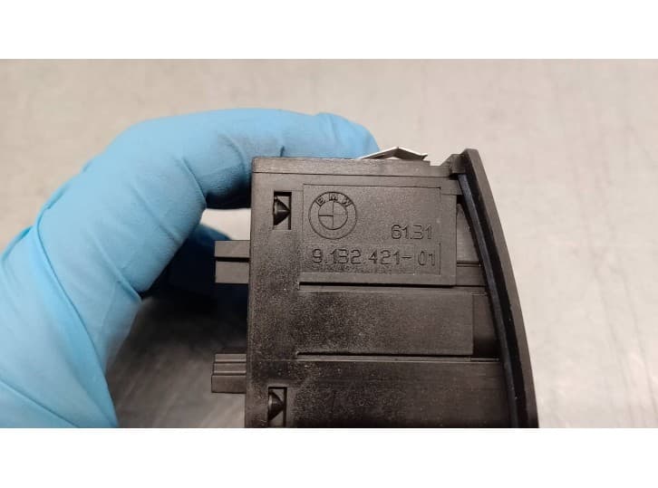 Recambio de warning para bmw 3 (e90) 320 d referencia OEM IAM 913242101 2