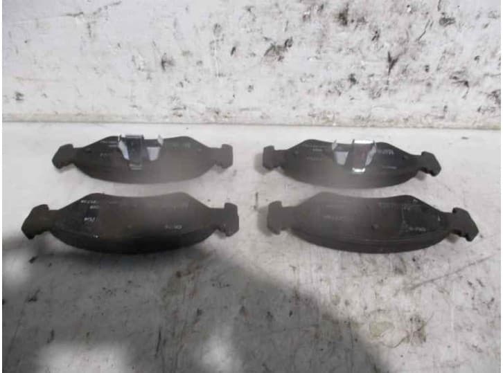 Recambio de pastillas de freno para ford fiesta iv (ja_, jb_) 1.25 i 16v referencia OEM IAM